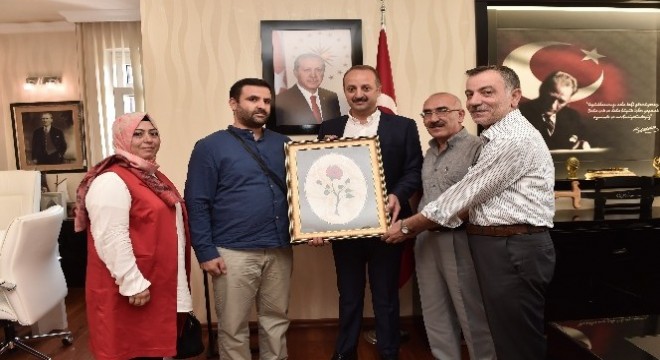 Dadaşlardan Başkan Akgül’e ziyaret