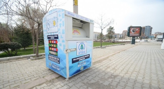 Pursaklar’da 34 noktaya giysi kumbarası